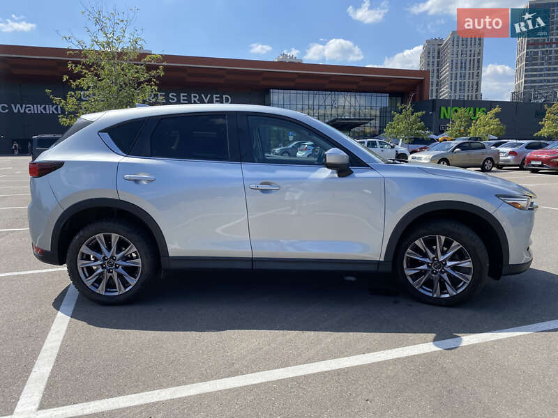 Внедорожник / Кроссовер Mazda CX-5 2019 в Киеве