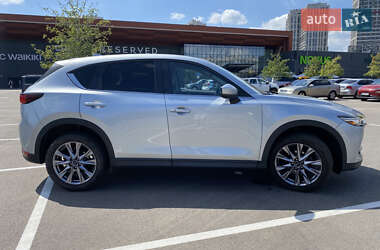 Внедорожник / Кроссовер Mazda CX-5 2019 в 