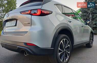 Внедорожник / Кроссовер Mazda CX-5 2023 в 