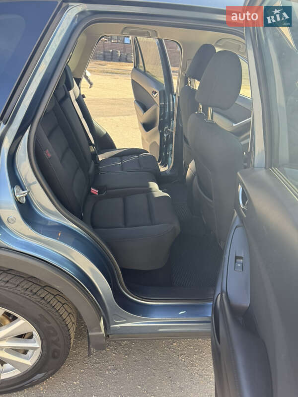 Внедорожник / Кроссовер Mazda CX-5 2015 в Харькове