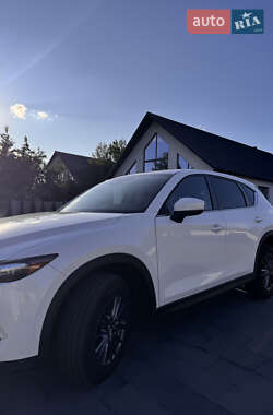 Внедорожник / Кроссовер Mazda CX-5 2020 в 