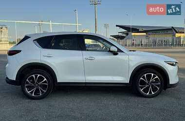 Внедорожник / Кроссовер Mazda CX-5 2023 в 