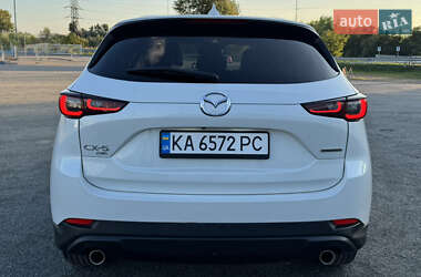 Внедорожник / Кроссовер Mazda CX-5 2023 в 