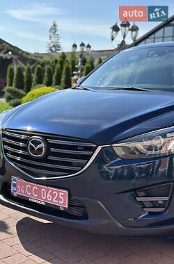Внедорожник / Кроссовер Mazda CX-5 2015 в 