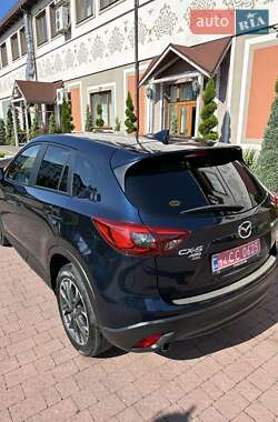 Внедорожник / Кроссовер Mazda CX-5 2015 в 