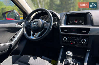 Внедорожник / Кроссовер Mazda CX-5 2015 в 