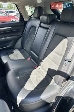 Внедорожник / Кроссовер Mazda CX-5 2018 в 