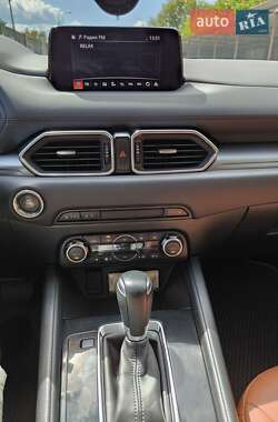 Внедорожник / Кроссовер Mazda CX-5 2017 в 