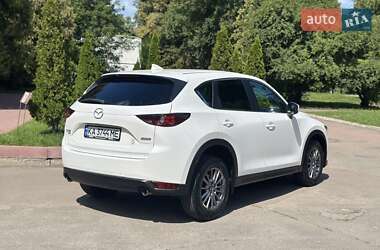Внедорожник / Кроссовер Mazda CX-5 2017 в 