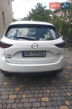 Внедорожник / Кроссовер Mazda CX-5 2018 в 