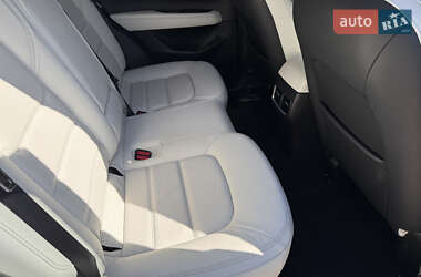 Внедорожник / Кроссовер Mazda CX-5 2023 в 