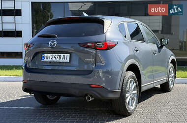 Внедорожник / Кроссовер Mazda CX-5 2023 в 