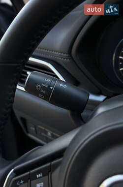 Внедорожник / Кроссовер Mazda CX-5 2023 в 