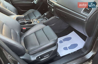 Внедорожник / Кроссовер Mazda CX-5 2016 в 