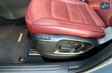 Внедорожник / Кроссовер Mazda CX-5 2023 в 