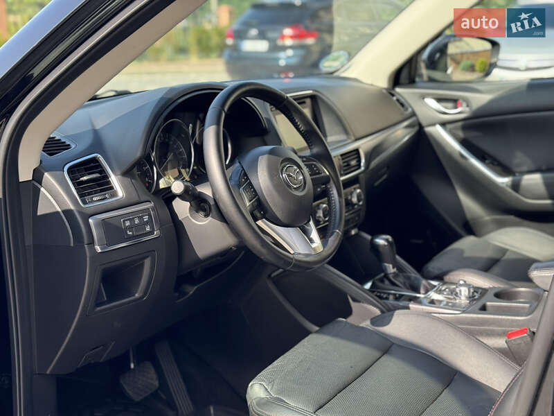 Внедорожник / Кроссовер Mazda CX-5 2015 в Стрые