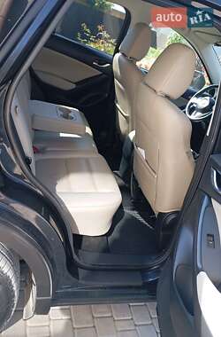 Внедорожник / Кроссовер Mazda CX-5 2012 в 