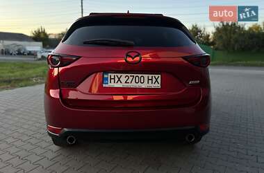 Внедорожник / Кроссовер Mazda CX-5 2018 в 