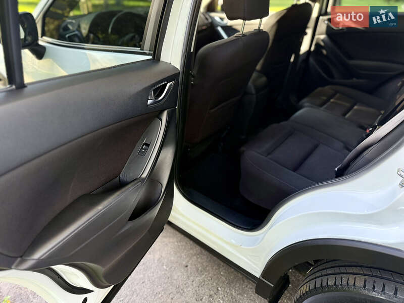 Внедорожник / Кроссовер Mazda CX-5 2015 в Киеве