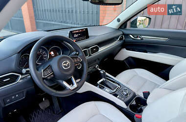 Внедорожник / Кроссовер Mazda CX-5 2017 в 