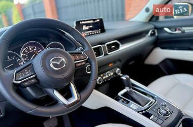 Внедорожник / Кроссовер Mazda CX-5 2017 в 