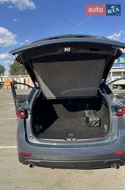 Внедорожник / Кроссовер Mazda CX-5 2023 в 