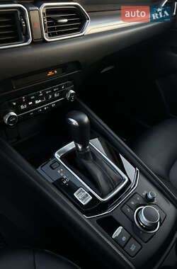 Внедорожник / Кроссовер Mazda CX-5 2024 в 