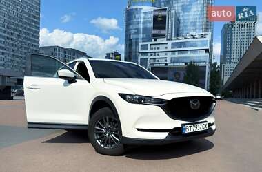 Внедорожник / Кроссовер Mazda CX-5 2018 в 