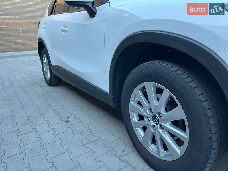 Внедорожник / Кроссовер Mazda CX-5 2015 в Казатине