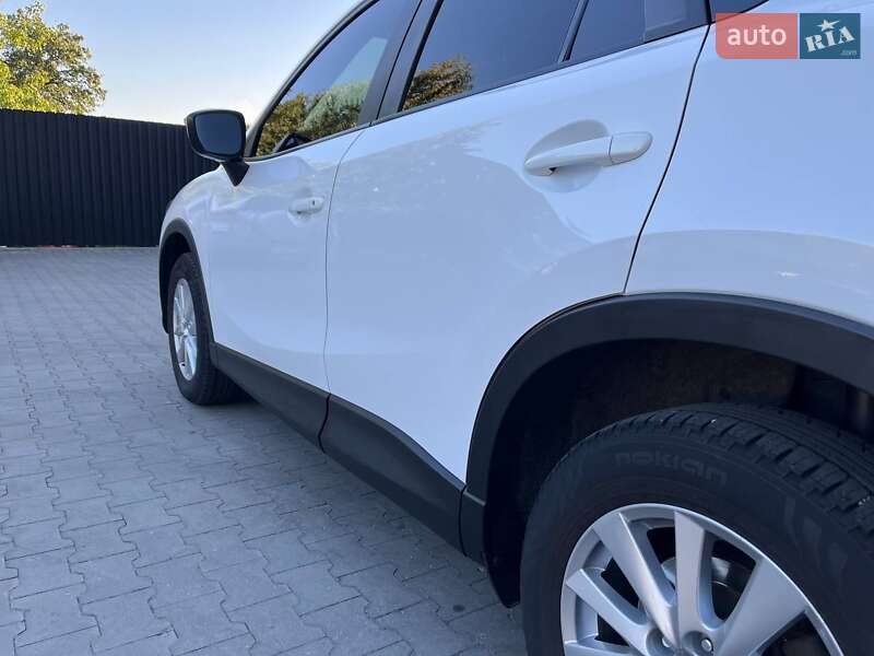 Внедорожник / Кроссовер Mazda CX-5 2015 в Казатине