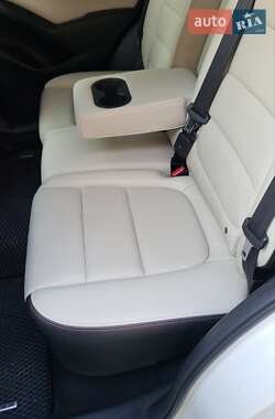 Внедорожник / Кроссовер Mazda CX-5 2014 в 