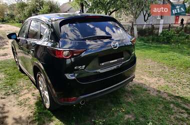 Внедорожник / Кроссовер Mazda CX-5 2018 в 