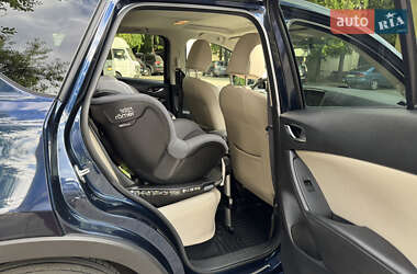 Внедорожник / Кроссовер Mazda CX-5 2015 в 