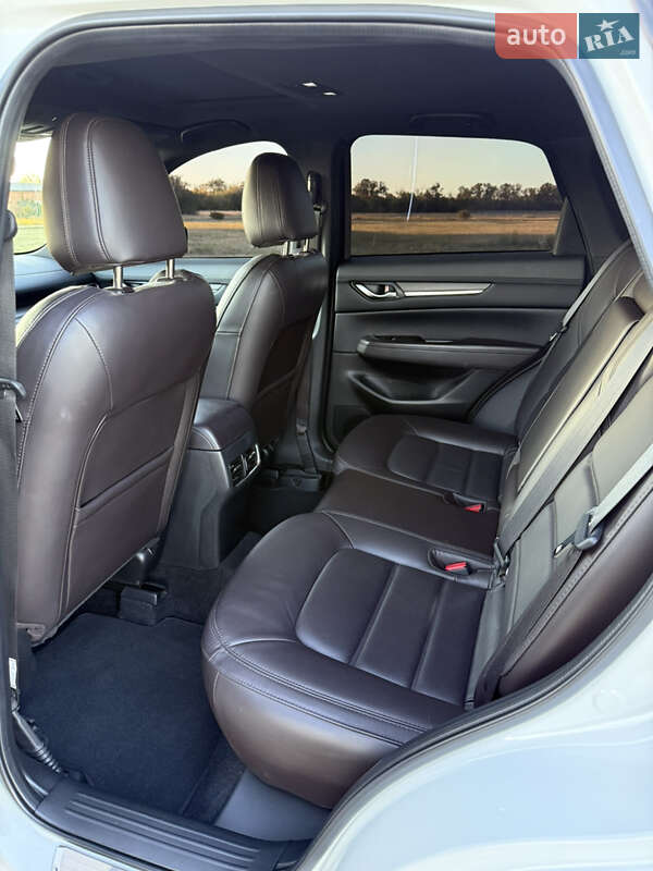 Внедорожник / Кроссовер Mazda CX-5 2023 в Глобине