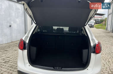 Внедорожник / Кроссовер Mazda CX-5 2016 в 