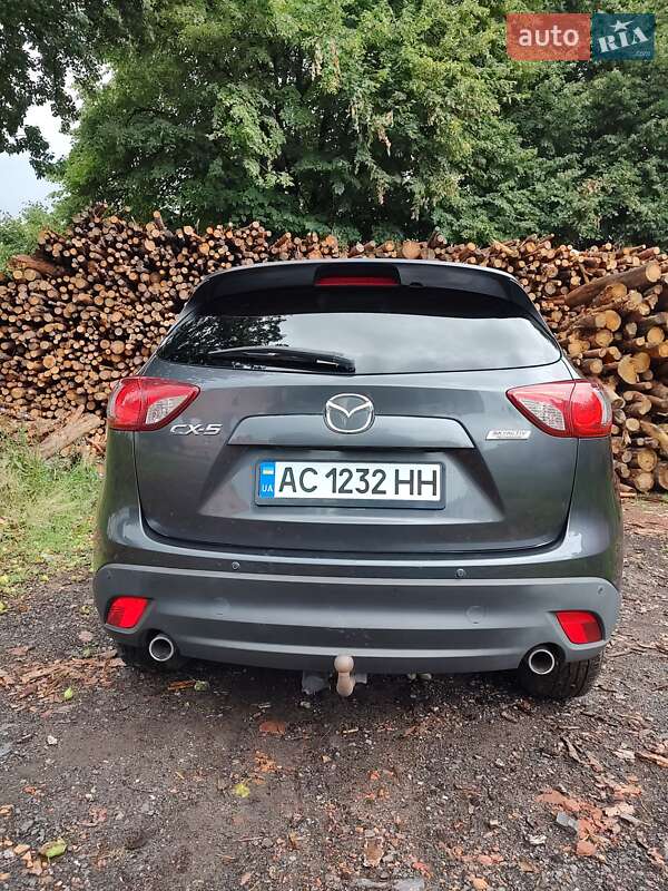 Внедорожник / Кроссовер Mazda CX-5 2014 в Нововолынске
