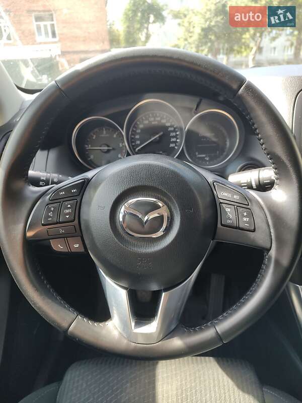 Внедорожник / Кроссовер Mazda CX-5 2014 в Нововолынске
