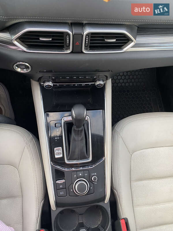 Внедорожник / Кроссовер Mazda CX-5 2019 в Киеве