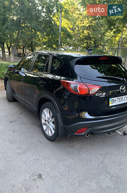 Позашляховик / Кросовер Mazda CX-5 2013 в 