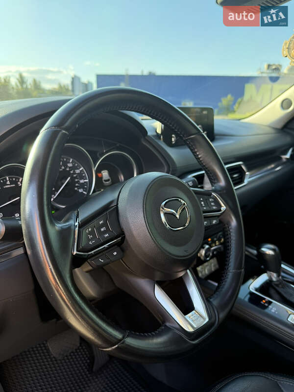 Внедорожник / Кроссовер Mazda CX-5 2017 в Днепре