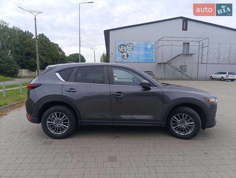 Внедорожник / Кроссовер Mazda CX-5 2017 в Владимире
