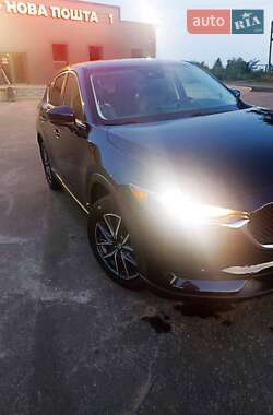 Внедорожник / Кроссовер Mazda CX-5 2018 в 
