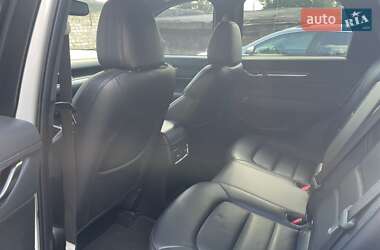 Внедорожник / Кроссовер Mazda CX-5 2018 в 