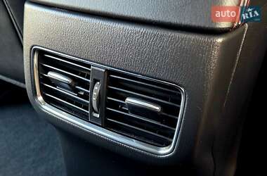 Внедорожник / Кроссовер Mazda CX-5 2023 в 