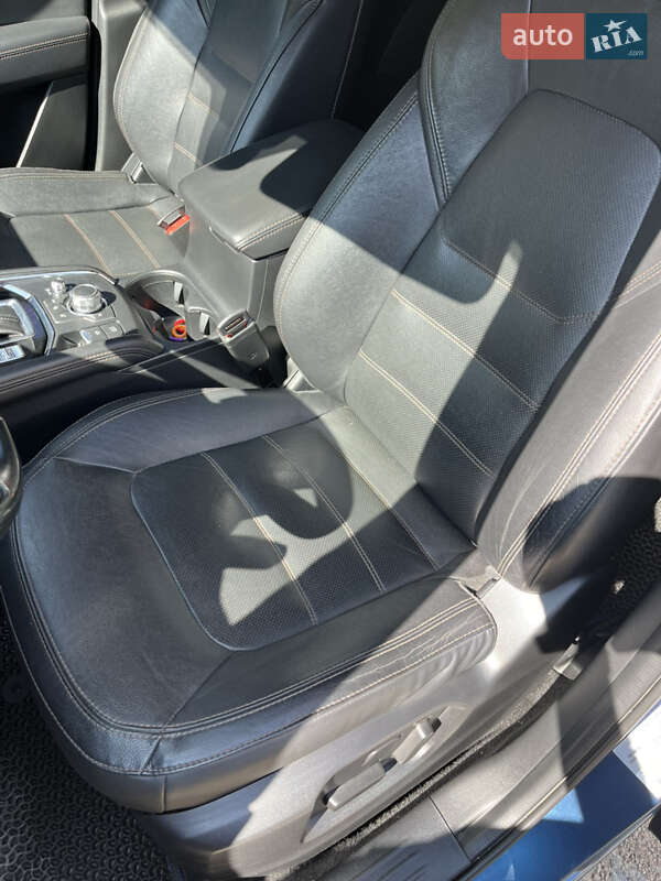 Внедорожник / Кроссовер Mazda CX-5 2017 в Шполе