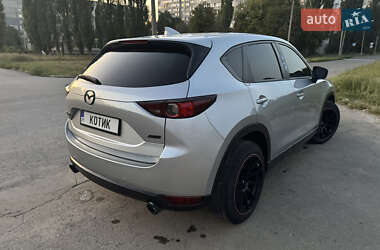 Внедорожник / Кроссовер Mazda CX-5 2017 в 