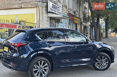 Внедорожник / Кроссовер Mazda CX-5 2024 в 