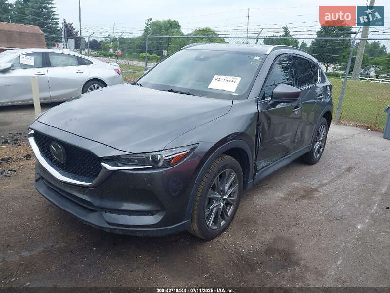 Внедорожник / Кроссовер Mazda CX-5 2019 в 