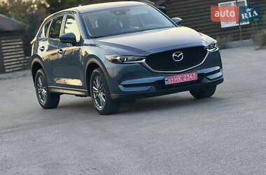 Внедорожник / Кроссовер Mazda CX-5 2018 в 