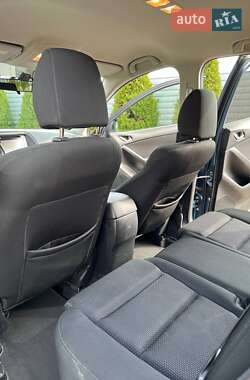 Внедорожник / Кроссовер Mazda CX-5 2016 в 
